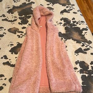 pink sherpa vest!